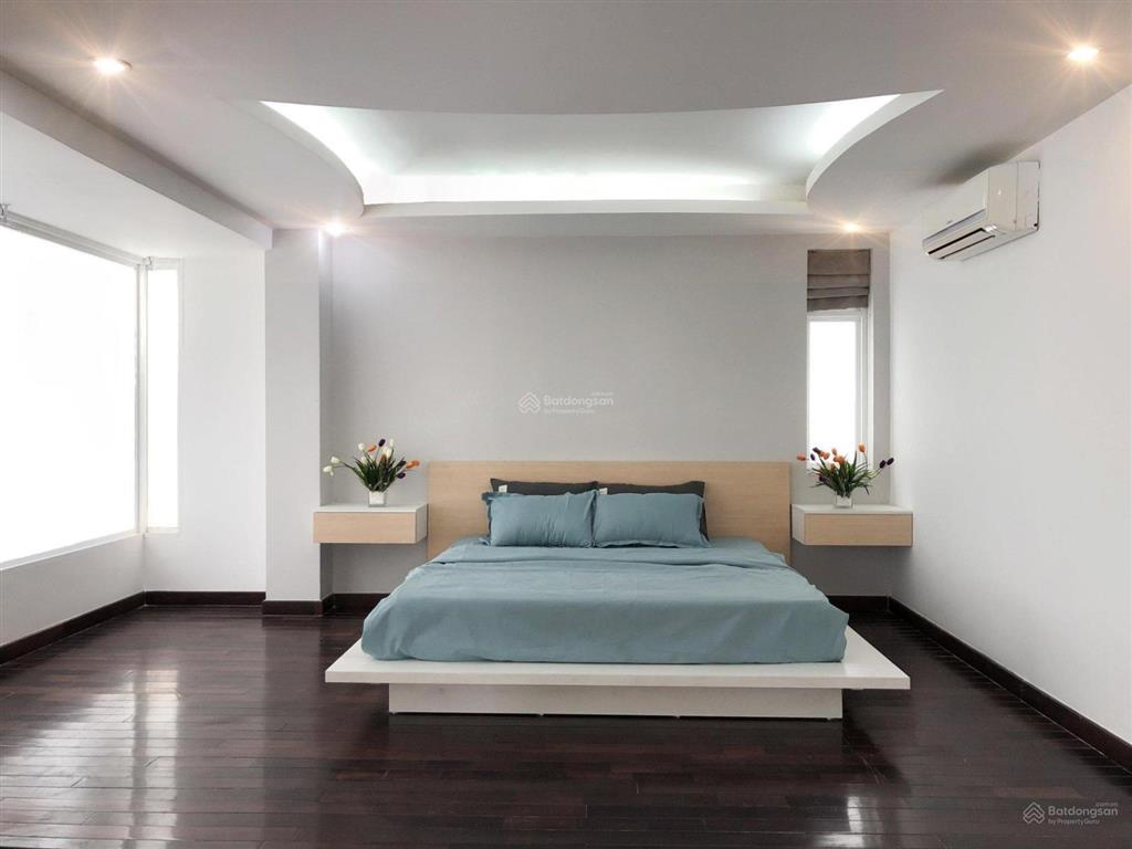 Cho thuê biệt thự phú mỹ, quận 7, 5 phòng ngủ, 45 triệu,  0907 727 ***