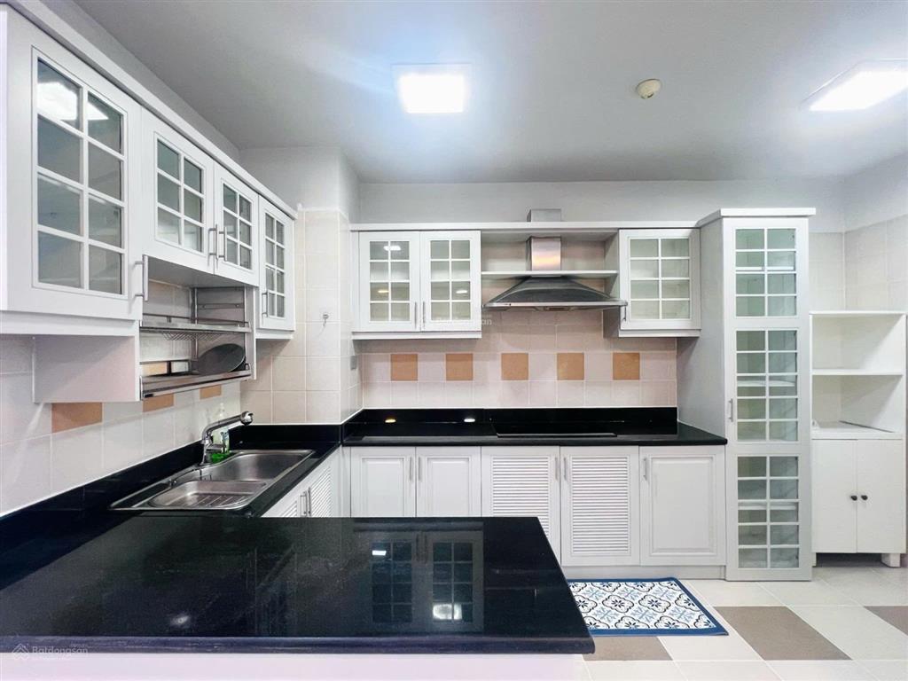 Bán căn hộ chung cư phú mỹ, quận 7, 3 phòng ngủ, 123m2, nhà mới đẹp, 7ty2,  0907 727 ***