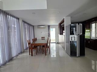 Cho thuê biệt thự phú mỹ, quận 7, 5 phòng ngủ, 50 triệu,  0907 727 ***