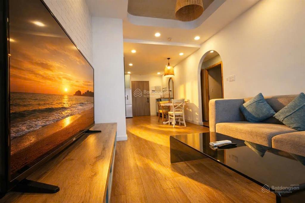 Bán căn hộ saigon south, 75m2, 2pn, 5 tỷ 460, nhà đẹp, sổ hồng đầy đủ, .0907 727 ***