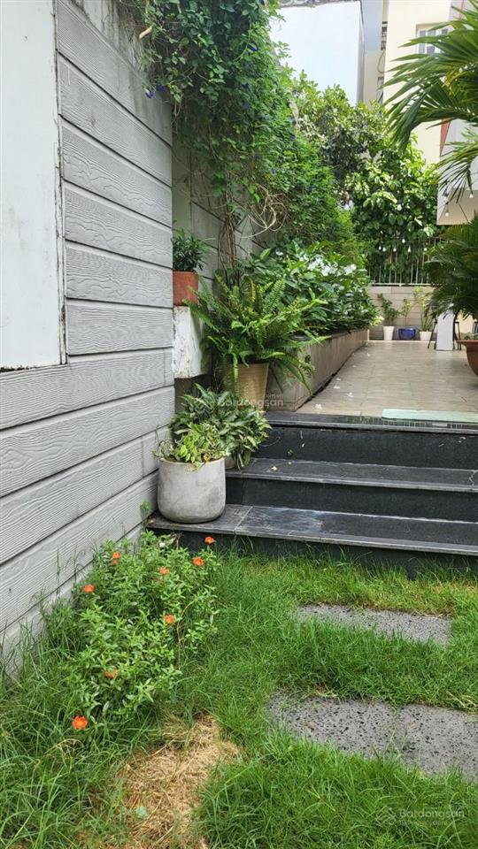 Cho thuê biệt thự phú mỹ, đường hoàng quốc việt, quận 7, 50 triệu,  0907 727 ***