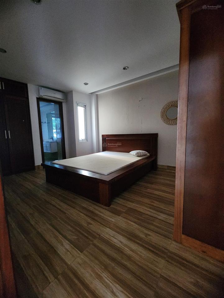 Cho thuê biệt thự phú mỹ, đường hoàng quốc việt, quận 7, 50 triệu,  0907 727 ***