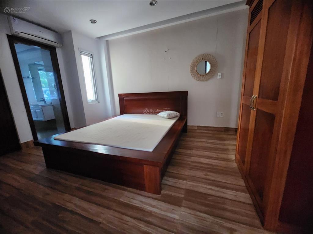 Cho thuê biệt thự phú mỹ, đường hoàng quốc việt, quận 7, 50 triệu,  0907 727 ***