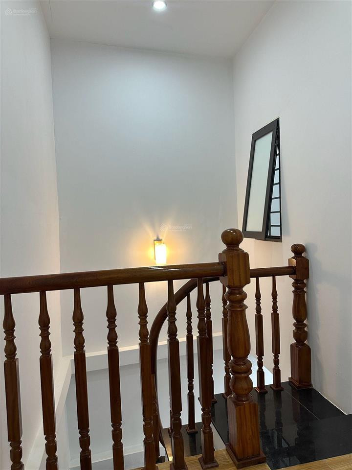 Nhỉnh 6 tỷ, nhà phố đào tấn, ba đình, gần phố, sát oto, 33m 4t, không có căn thứ 2