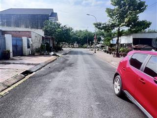 250m2 full thổ cư. mất 5 phút vào sân bay long thành.