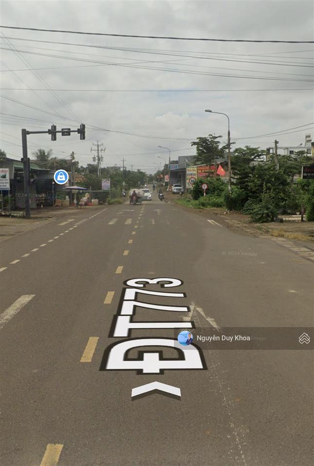 Ngân hàng thanh lý. bán nhà mặt tiền cổng sân bay long thành giá hời.