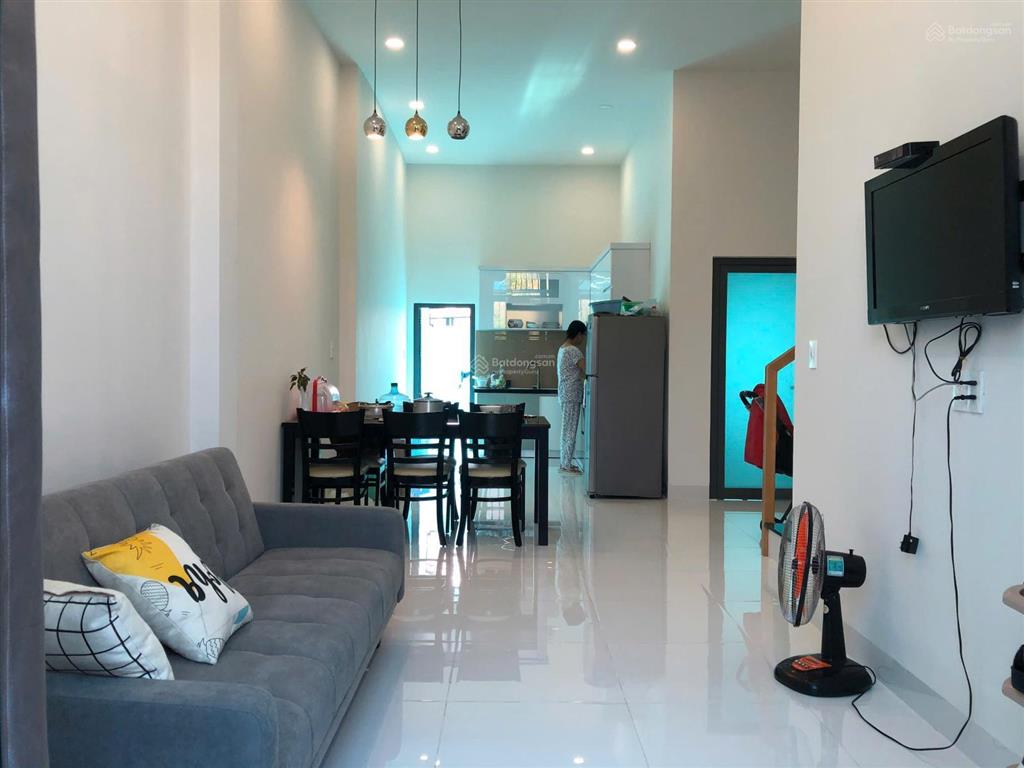 Chính chủ bán nhà 1 trệt 1 lầu + sân thượng  centana điền phúc thành, q9