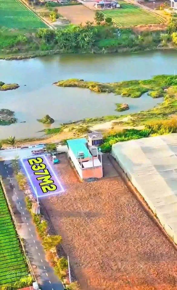 Chính chủ cần bán lô góc full thổ cư 10.5x23m view sông đa nhim. đất thế dương cao