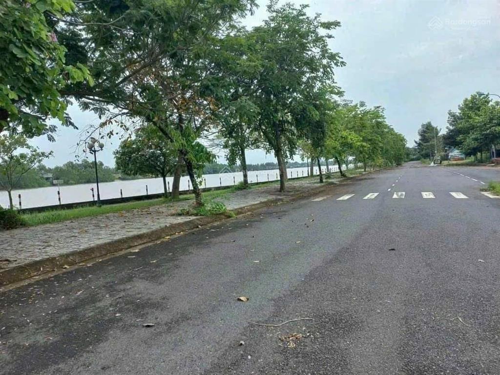 Đất ven sông, mặt tiền đường 16m cạnh công viên. cực hiếm