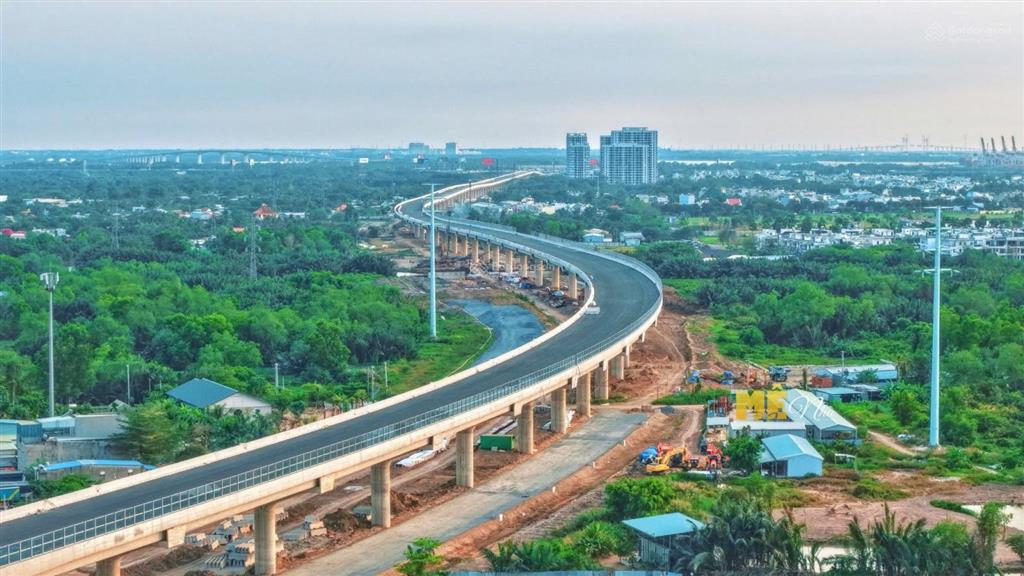 Đất ven sông, mặt tiền đường 16m cạnh công viên. cực hiếm