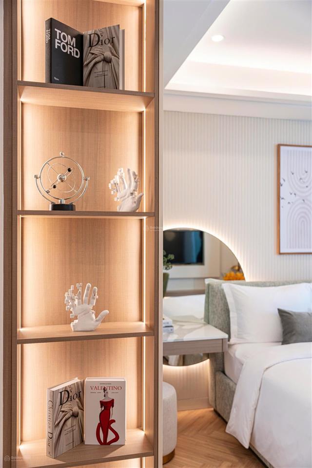 Hiếm căn 1pn + 59m2 toà s3 view biển tầng cao giá chỉ 4,6 tỷ hổ trợ vay ngân hàng