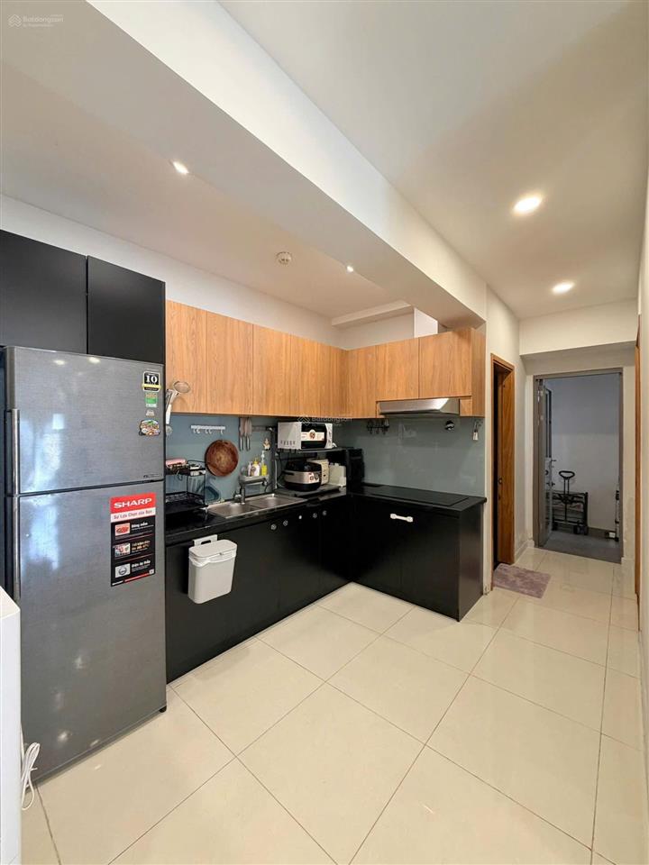 Bán căn hộ chung cư 76m2 tại saigon south residences, 6 tỷ vnd, 2pn, 2wc, full nội thất.