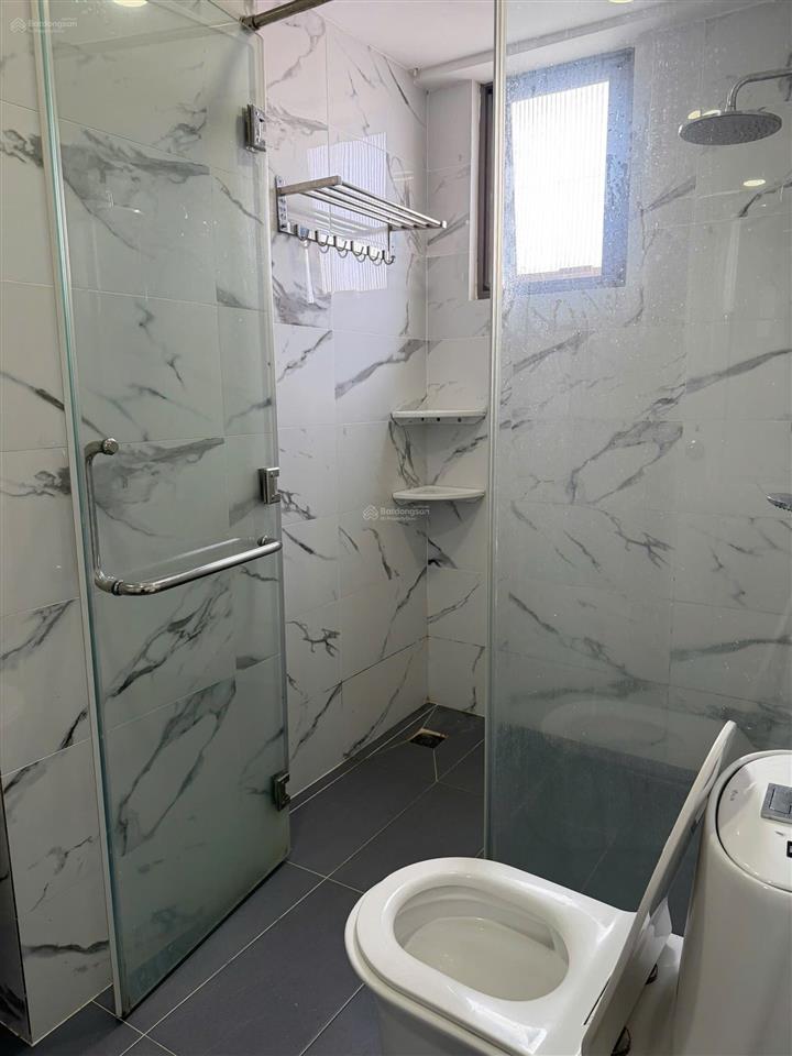 Hàng hiếm bán căn hộ 95m2, 6,9 tỷ tại saigon south residences, 2pn, 2wc, có ô xe ô tô