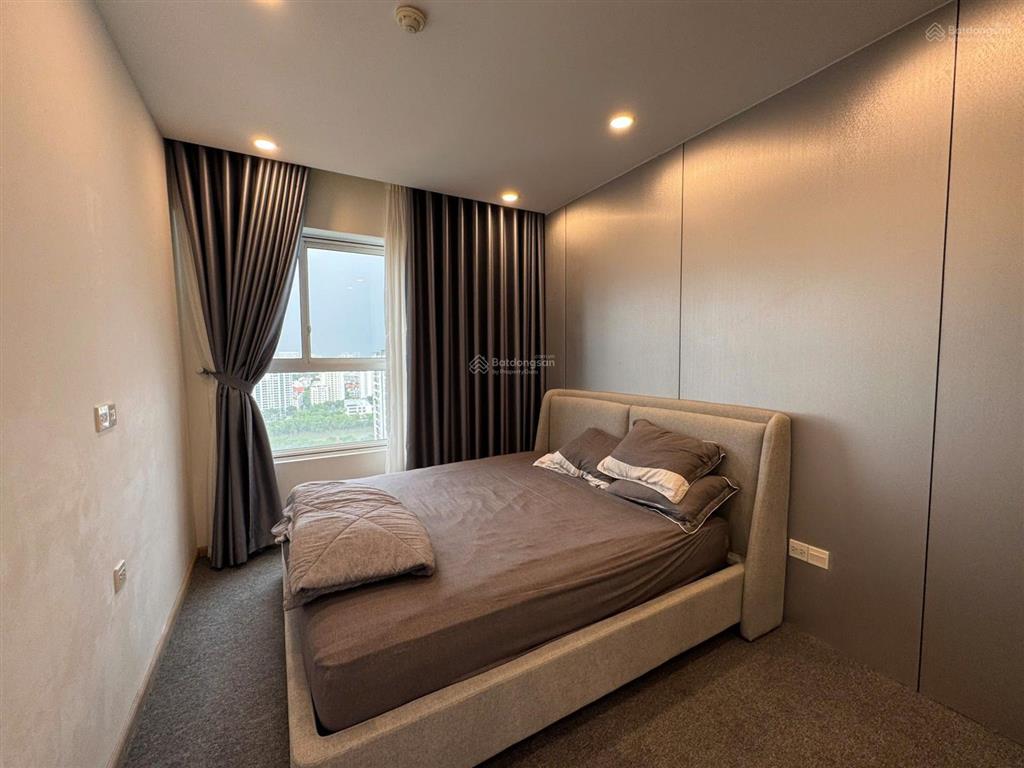 Hot hot hot sunrise riverside 70m2, 2pn 2wc, tầng cao hướng đông view sôngphú mỹ hưng.