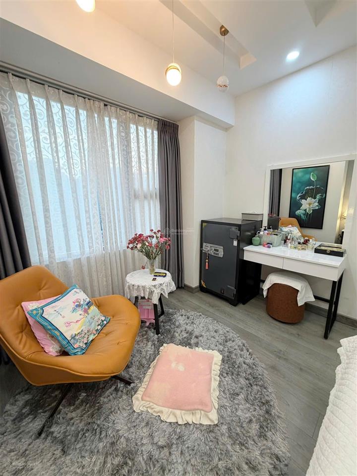 Hot hot căn hộ chung cư 104m2 tại saigon south residences, nhà đẹp, view đẹp, nội thất cao cấp