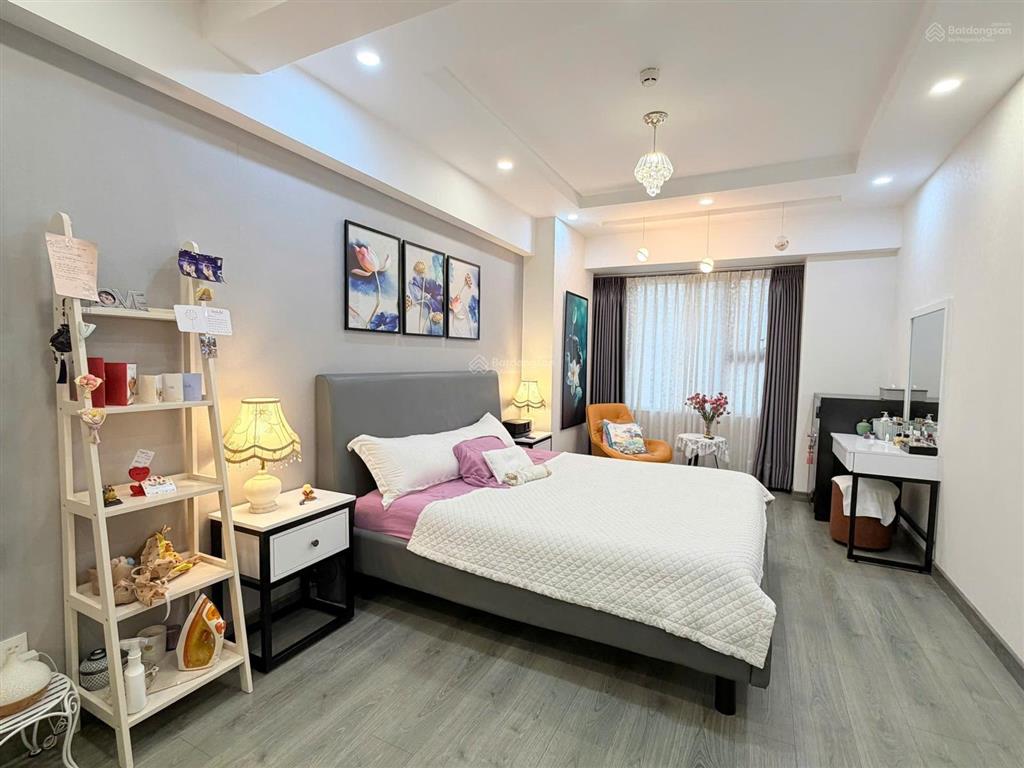 Hot hot căn hộ chung cư 104m2 tại saigon south residences, nhà đẹp, view đẹp, nội thất cao cấp
