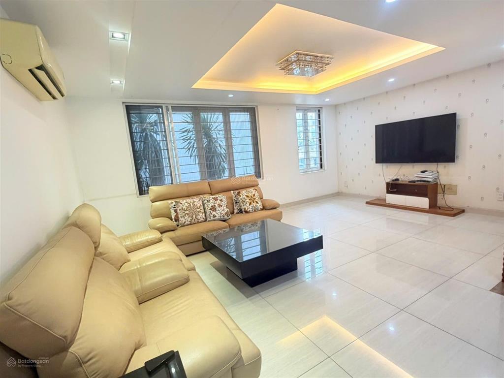 Bán nhà mặt phố tại nam quang 2, 111m2, 4pn + 6wc, giá thương lượng