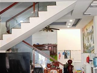 Bán nhà hai lầu đường xe hơi phường tân thới nhất q12 dt 100m2 giá 7,7 tỷ thương lượng