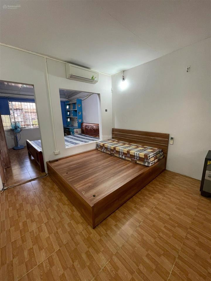 Cần cho thuê căn hộ tầng 5  nghĩa tân, cầu giấy, hn, dt 70m², giá 7,5 tr/tháng