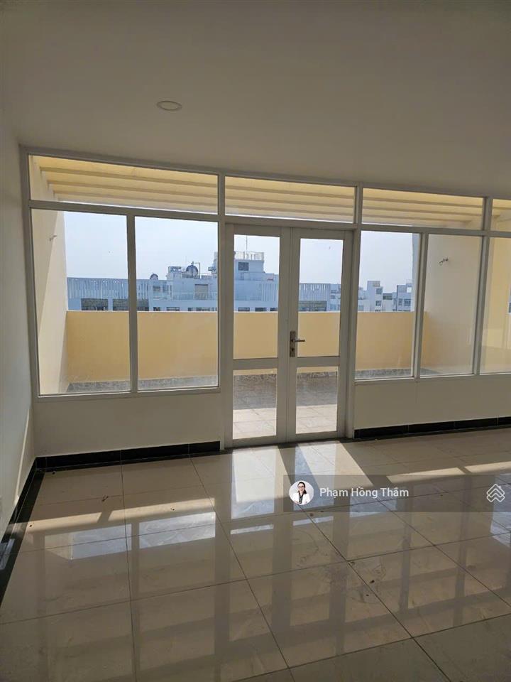 Bán căn hộ penthouse giai việt, dt 227m2, 3pn, 4wc, nhà trống, view mát, giá 8 tỷ.  0933 888 ***