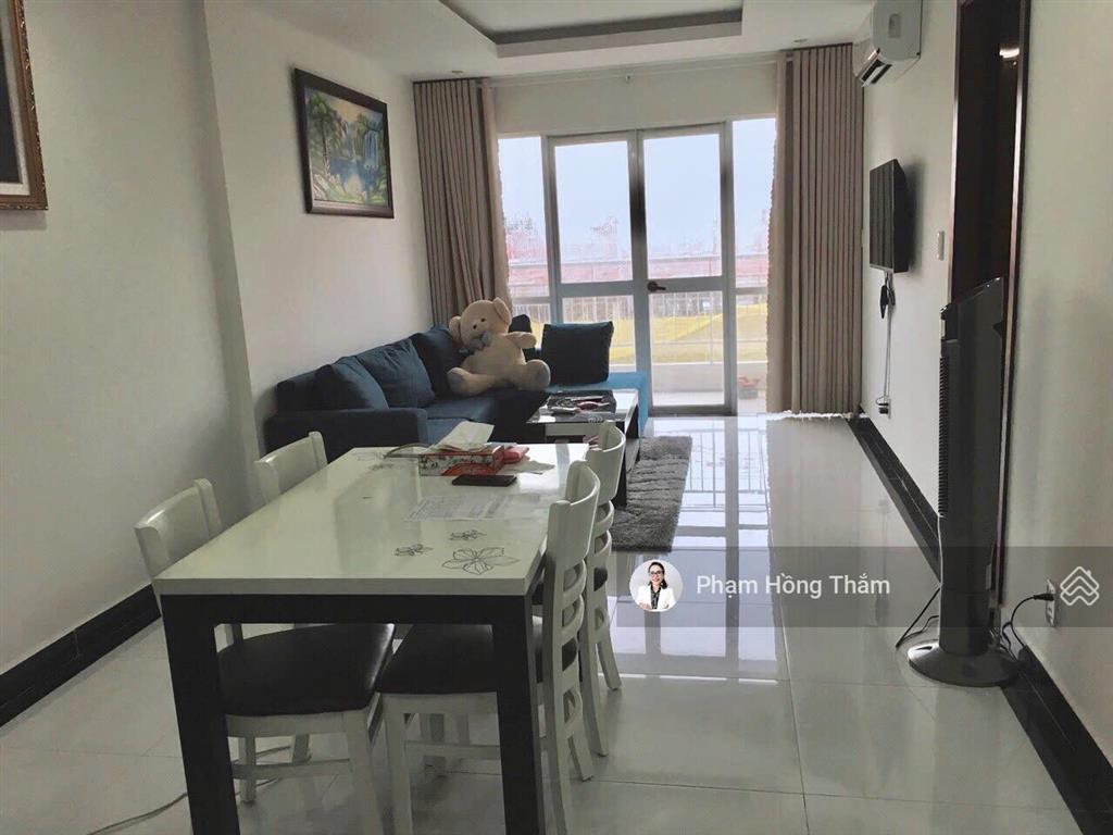 Bán căn hộ giai việt 82m2, 2pn, 2wc, nội thất cơ bản, có sổ hồng, giá 4.3 tỷ.  0933 888 ***  thắm