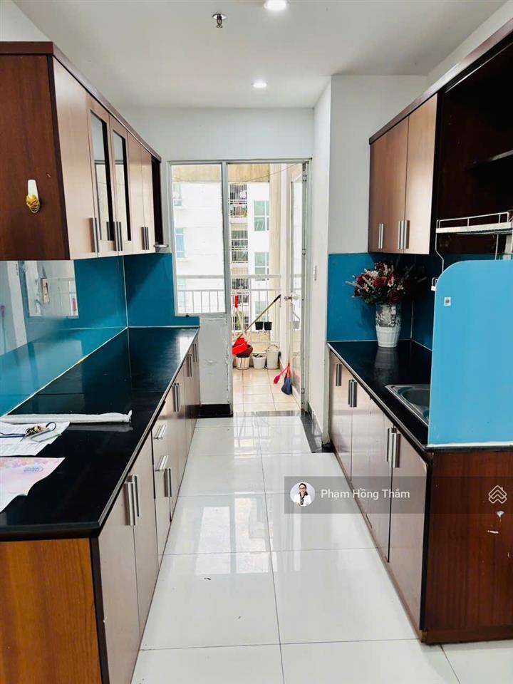Cho thuê căn hộ giai việt duplex thông tầng, dt 109m2, 3pn, 2 wc, nội thất cơ bản, giá 13tr/tháng