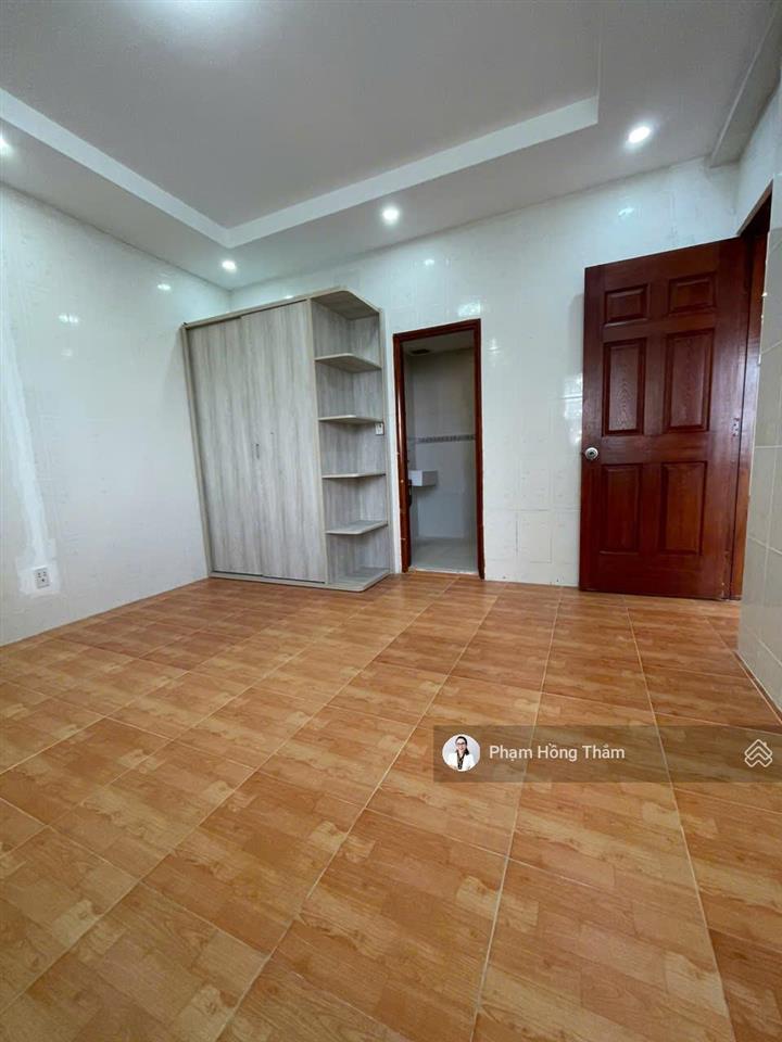 Bán căn hộ cc mỹ thuận, giá 3,35 tỷ, 107m2, 2pn, 2wc, nhà trống, sổ hồng, hỗ trợ vay.  0933 888 ***