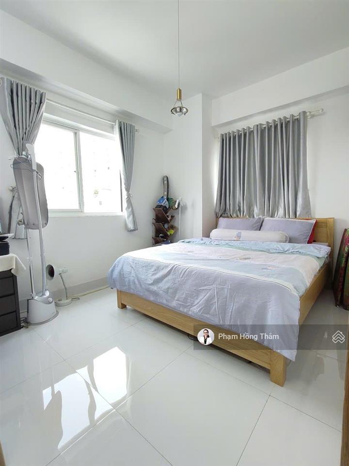 Cần bán căn hộ peridot, dt75m2, 2pn, 2wc, đầy đủ nội thất, sổ hồng, giá 2,95 tỷ.  0933 888 *** thắm