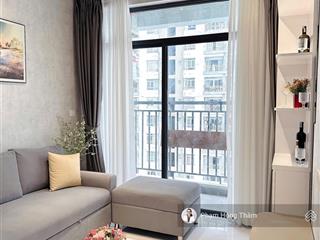 Cho thuê central premium dt 48m. giá 11tr/tháng, nhà có 1pn, 1wc ,nội thất rất đẹp, giao nhà ngay.