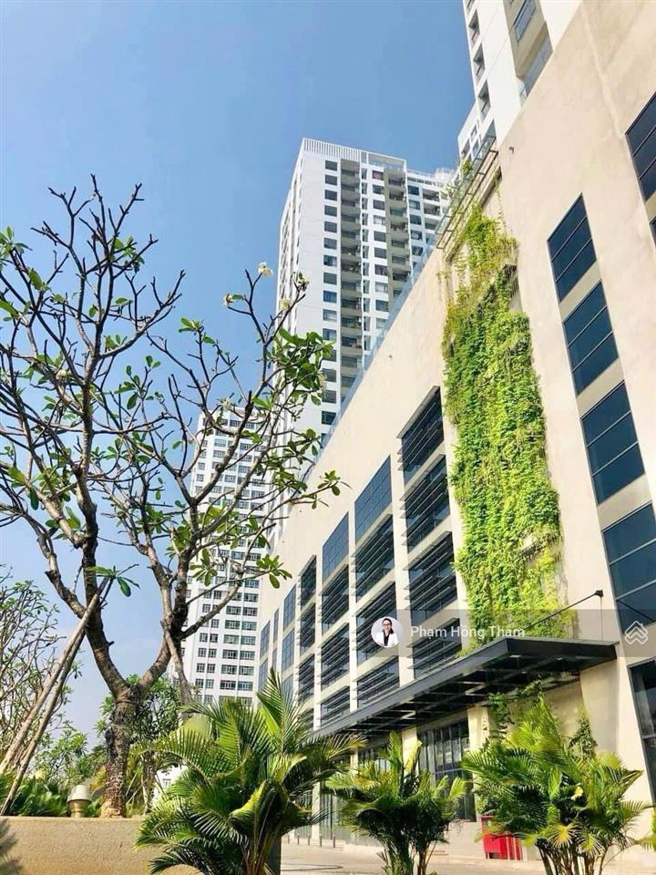 Cho thuê căn hộ central premium, dt 26m2, có đầy đủ nội thất, giá 8tr/th.  0933 888 ***  thắm