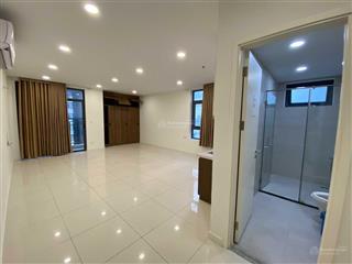 Bán căn hộ central premium dt 48m2, tầng cao, view đẹp, tiện ở, làm văn phòng công ty, giá 3 tỷ.
