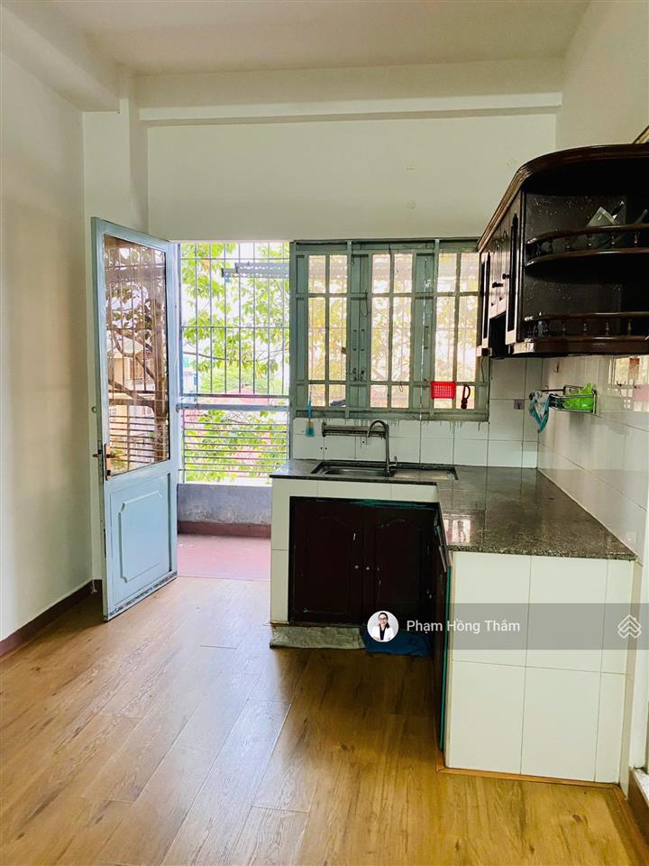 Cho thuê căn hộ him lam ba tơ p. bình đông, dt70m2, 2pn, 1wc, nhà trống, ở ngay.  0933 888 ***
