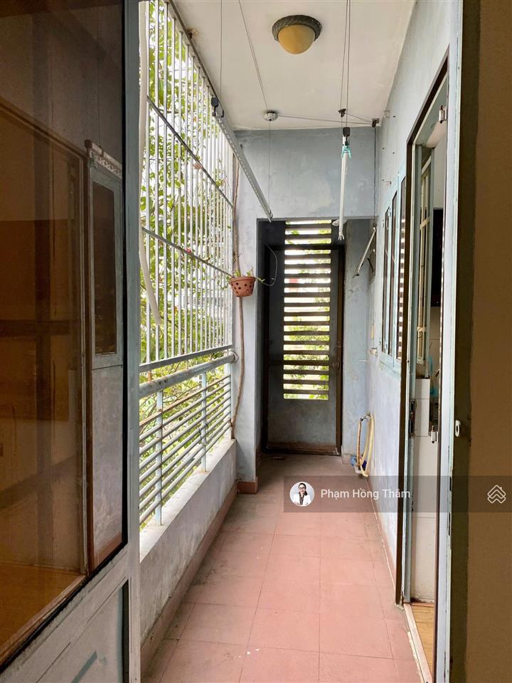 Cho thuê căn hộ him lam ba tơ p. bình đông, dt70m2, 2pn, 1wc, nhà trống, ở ngay.  0933 888 ***