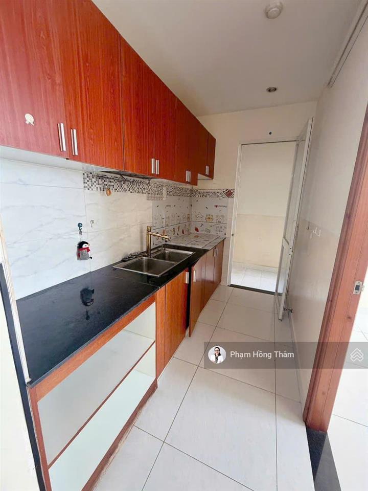 Bán căn hộ chung cư bông sao block b, dt 65m2, 2pn, 2wc, sổ hồng, giá 3,5 tỷ.  0933 888 *** thắm