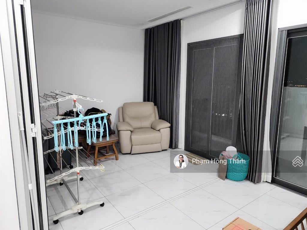 Cho thuê căn hộ lavida plus, dt 80m2, 2pn, 2wc, có đầy đủ nội thất, giá 16.5tr/th.  0933 888 ***