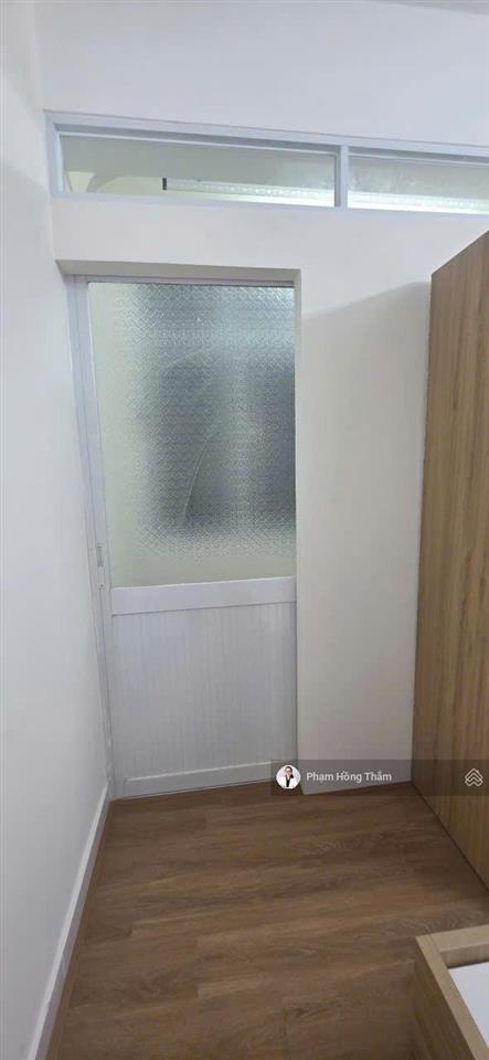 Cần bán căn hộ chung cư nguyễn kim, dt50m2, 2pn, 1wc, nhà sạch đẹp, giá 2.75 tỷ.  0933 888 *** thắm