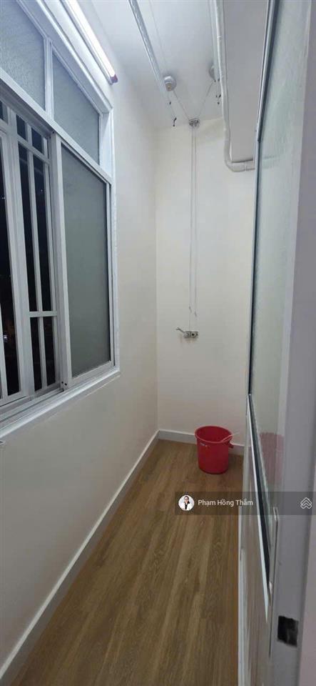 Cần bán căn hộ chung cư nguyễn kim, dt50m2, 2pn, 1wc, nhà sạch đẹp, giá 2.75 tỷ.  0933 888 *** thắm