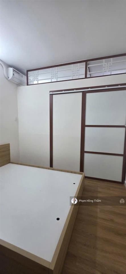 Cần bán căn hộ chung cư nguyễn kim, dt50m2, 2pn, 1wc, nhà sạch đẹp, giá 2.75 tỷ.  0933 888 *** thắm