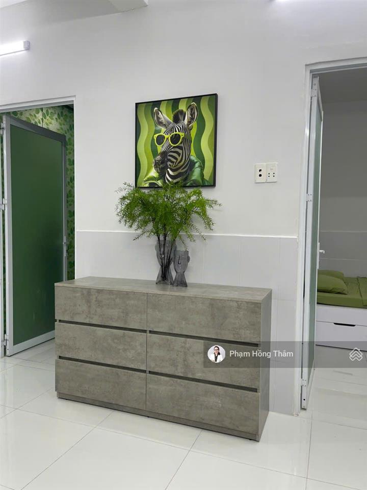 Bán căn hộ phan văn trị, dt 54.5m2, 2pn, 2wc, nhà đẹp, sổ hồng, giá 3.35 tỷ.  0933 888 ***  thắm