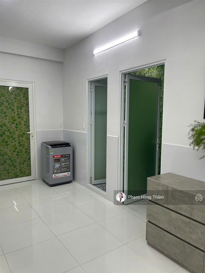 Bán căn hộ phan văn trị, dt 54.5m2, 2pn, 2wc, nhà đẹp, sổ hồng, giá 3.35 tỷ.  0933 888 ***  thắm