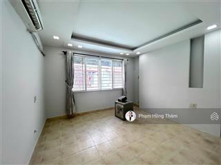 Bán căn hộ chung cư 52 phạm hùng, dt 49m2, 2pn, 1wc, sổ hồng, giá 2.8 tỷ.  0933 888 ***  c thắm