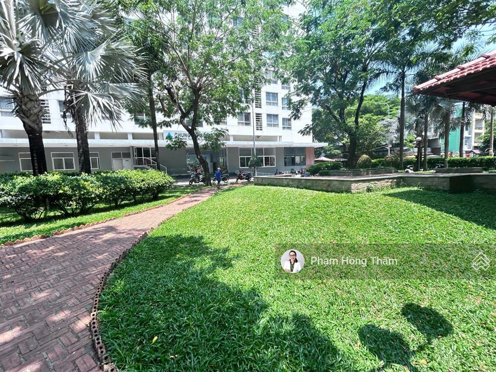 Bán căn hộ chung cư 52 phạm hùng, dt 49m2, 2pn, 1wc, sổ hồng, giá 2.8 tỷ.  0933 888 ***  c thắm