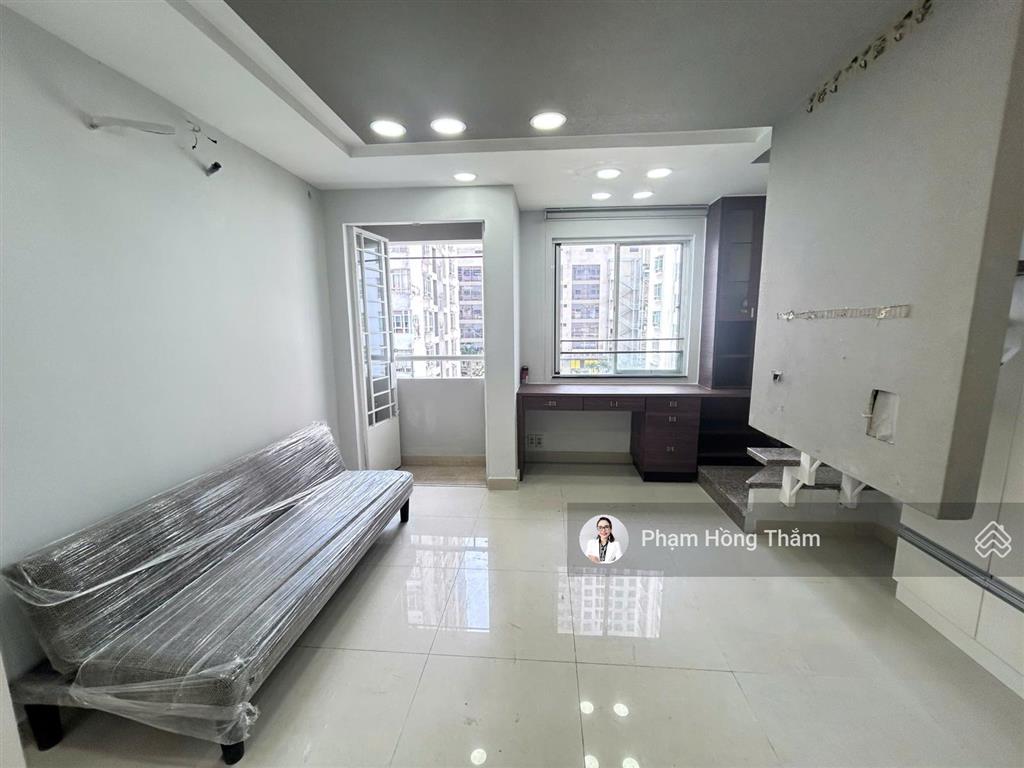 Bán căn hộ chung cư 52 phạm hùng, dt 49m2, 2pn, 1wc, sổ hồng, giá 2.8 tỷ.  0933 888 ***  c thắm