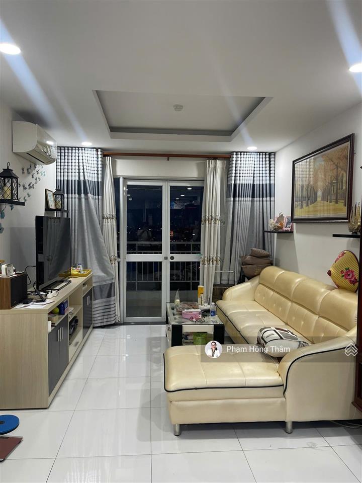 Bán căn hộ giai việt, dt 78m2, 2pn, 2wc, view cao đẹp, số hồng, giá 4.4 tỷ.  0933 888 ***  ms thắm