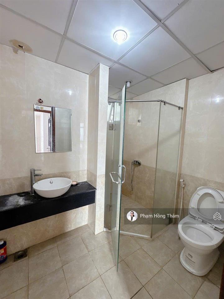 Cho thuê ch giai việt, dt 150m2, 3pn, 2wc, có ntcb, tầng cao, view đẹp, giá 15.5tr/th. 0933 888 ***
