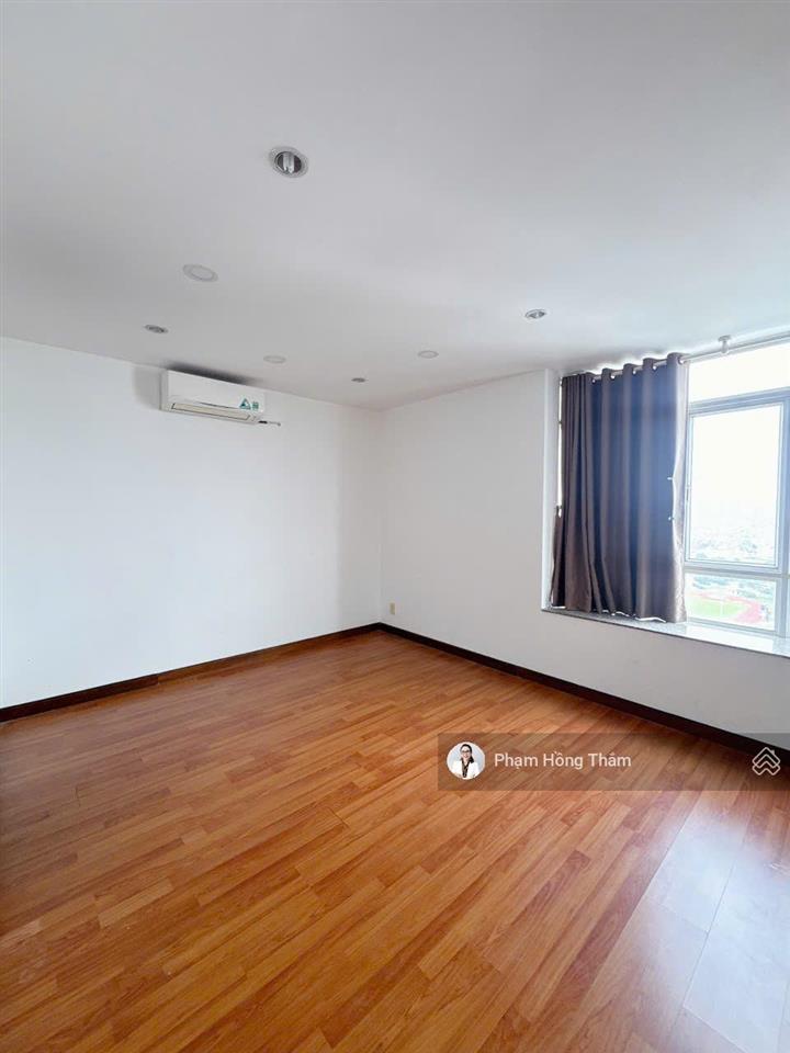 Cho thuê ch giai việt, dt 150m2, 3pn, 2wc, có ntcb, tầng cao, view đẹp, giá 15.5tr/th. 0933 888 ***