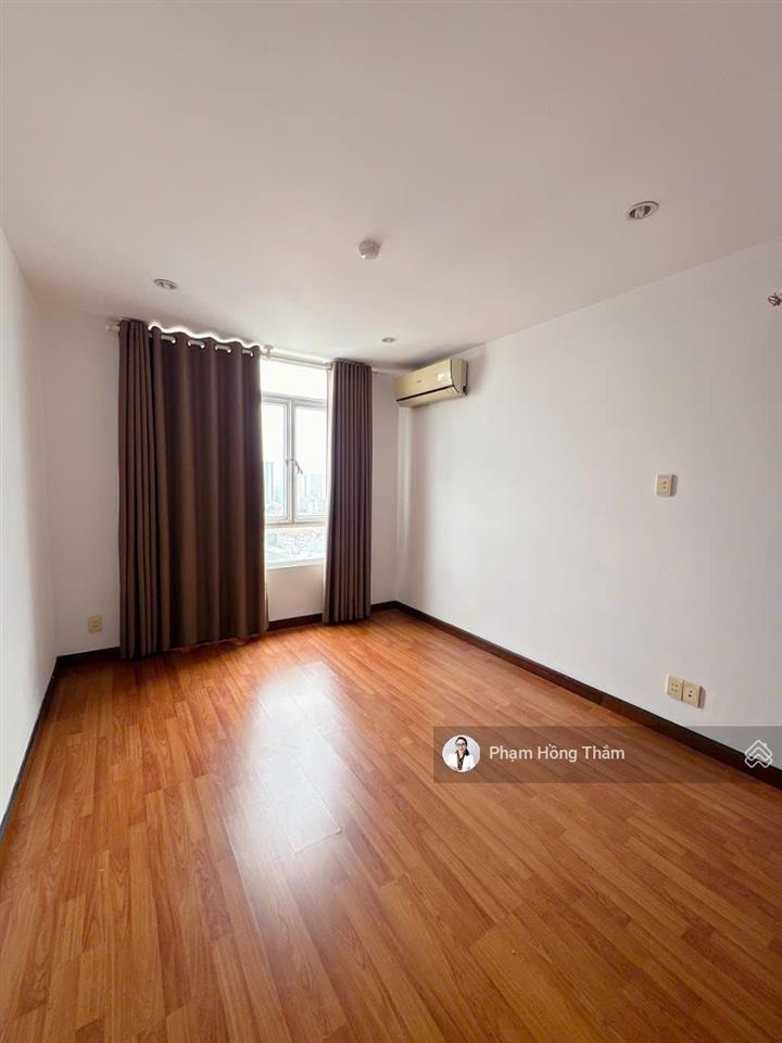Cho thuê ch giai việt, dt 150m2, 3pn, 2wc, có ntcb, tầng cao, view đẹp, giá 15.5tr/th. 0933 888 ***