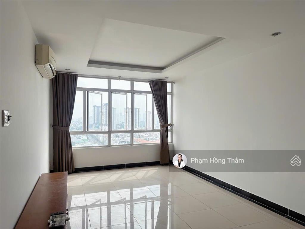 Cho thuê ch giai việt, dt 150m2, 3pn, 2wc, có ntcb, tầng cao, view đẹp, giá 15.5tr/th. 0933 888 ***