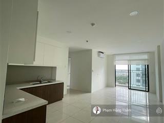 Cho thuê căn hộ central premium, dt 87m2 3pn, 2wc, nội thất cb, giá 17 triệu/th.  0933 888 *** thắm