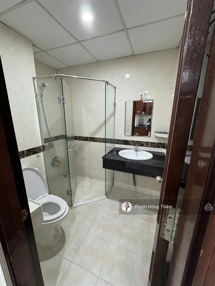 Bán căn hộ giai việt, dt 78m2, 2pn, 2wc, view cao đẹp, số hồng, giá 4.4tỷ.  0933 888 ***  ms thắm